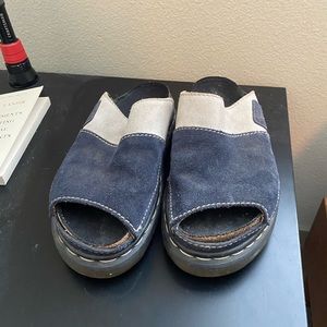 Vintage doc martens sandals